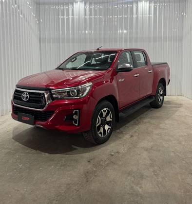 TOYOTA HILUX 2.8 SRX 4X4 CD 16V DIESEL 4P AUTOMÁTICO
